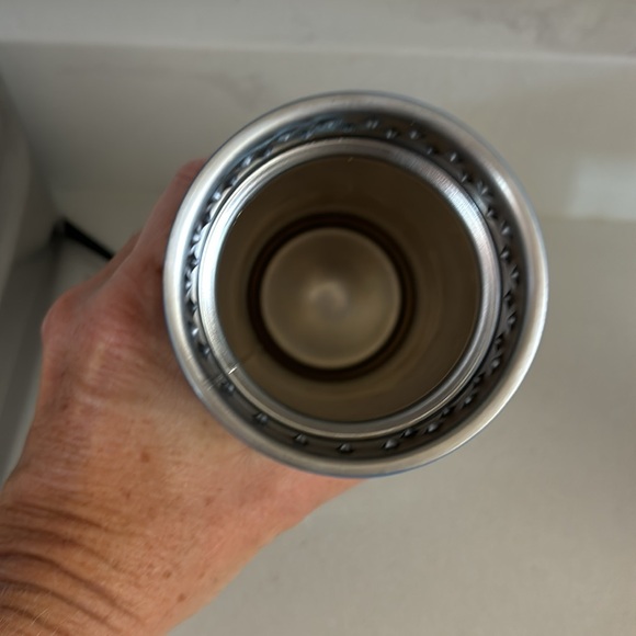 Klean Kanteen 16 oz insulated tumbler. - Picture 3 of 4